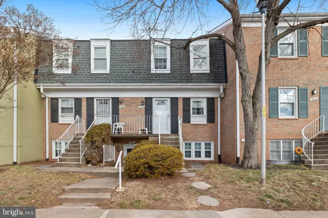 $315,000 | 14418 Turin Lane, Centreville, VA 20121