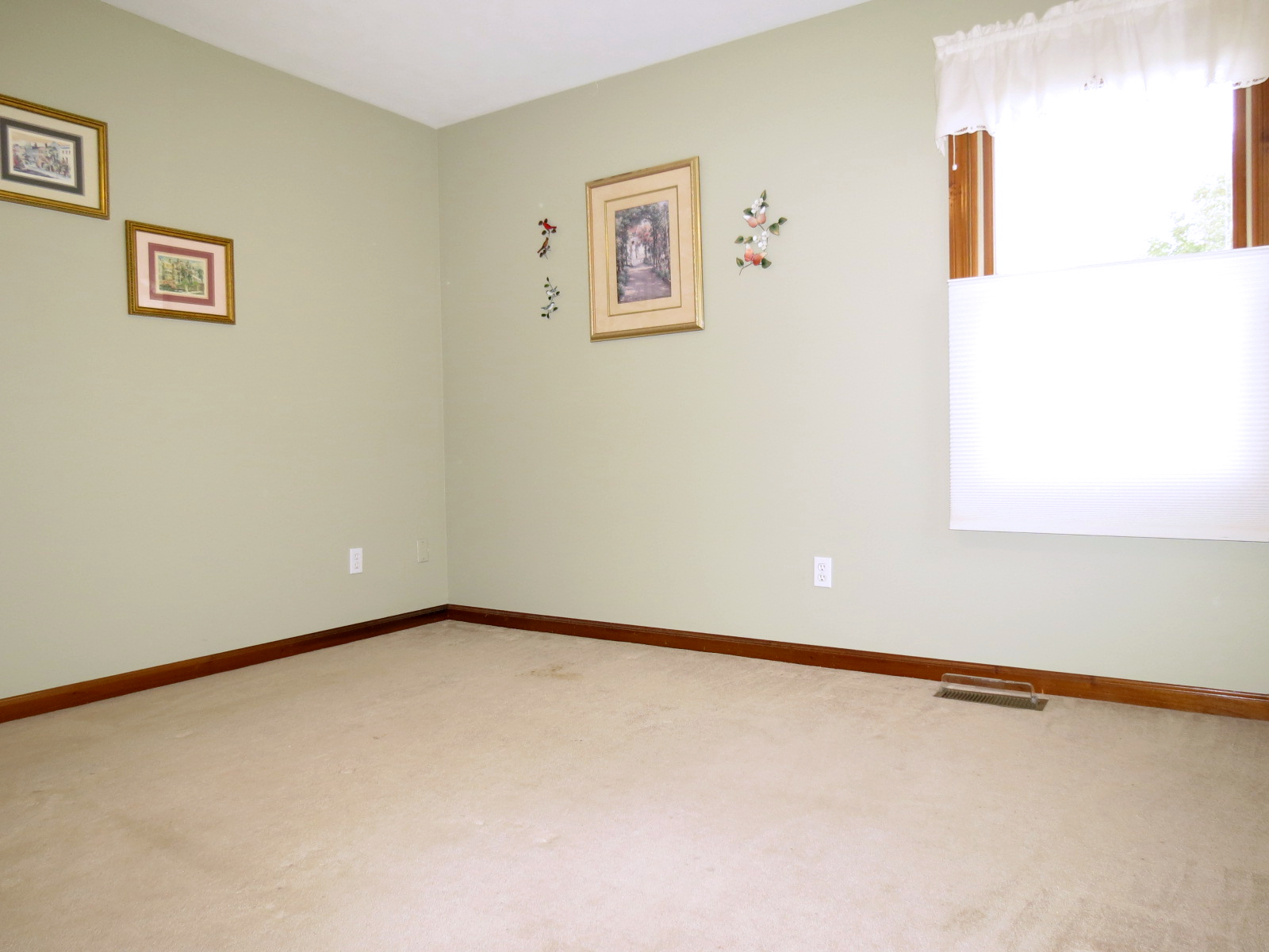3412 Briar Ridge Way Columbus, IN 47203 - Photo 24 of 33 Gallery Image 24