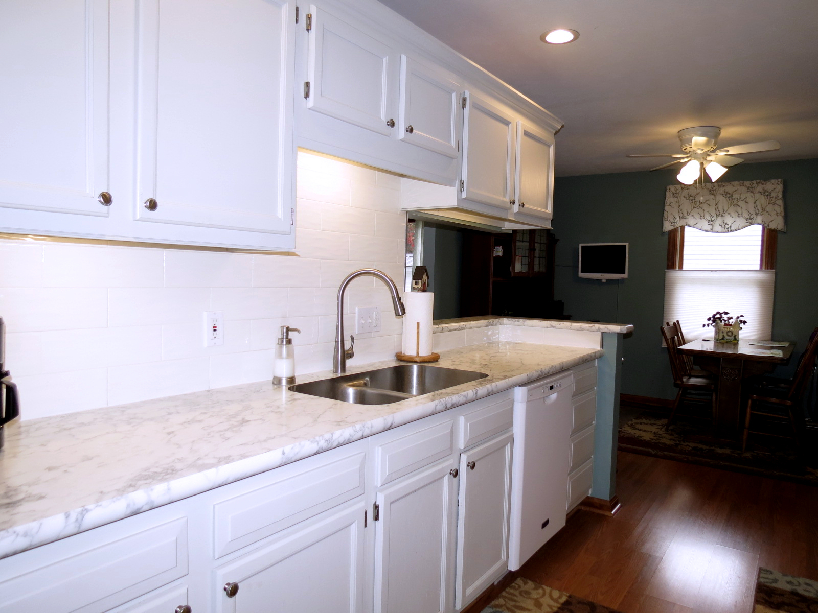3412 Briar Ridge Way Columbus, IN 47203 - Photo 6 of 33 Gallery Image 6