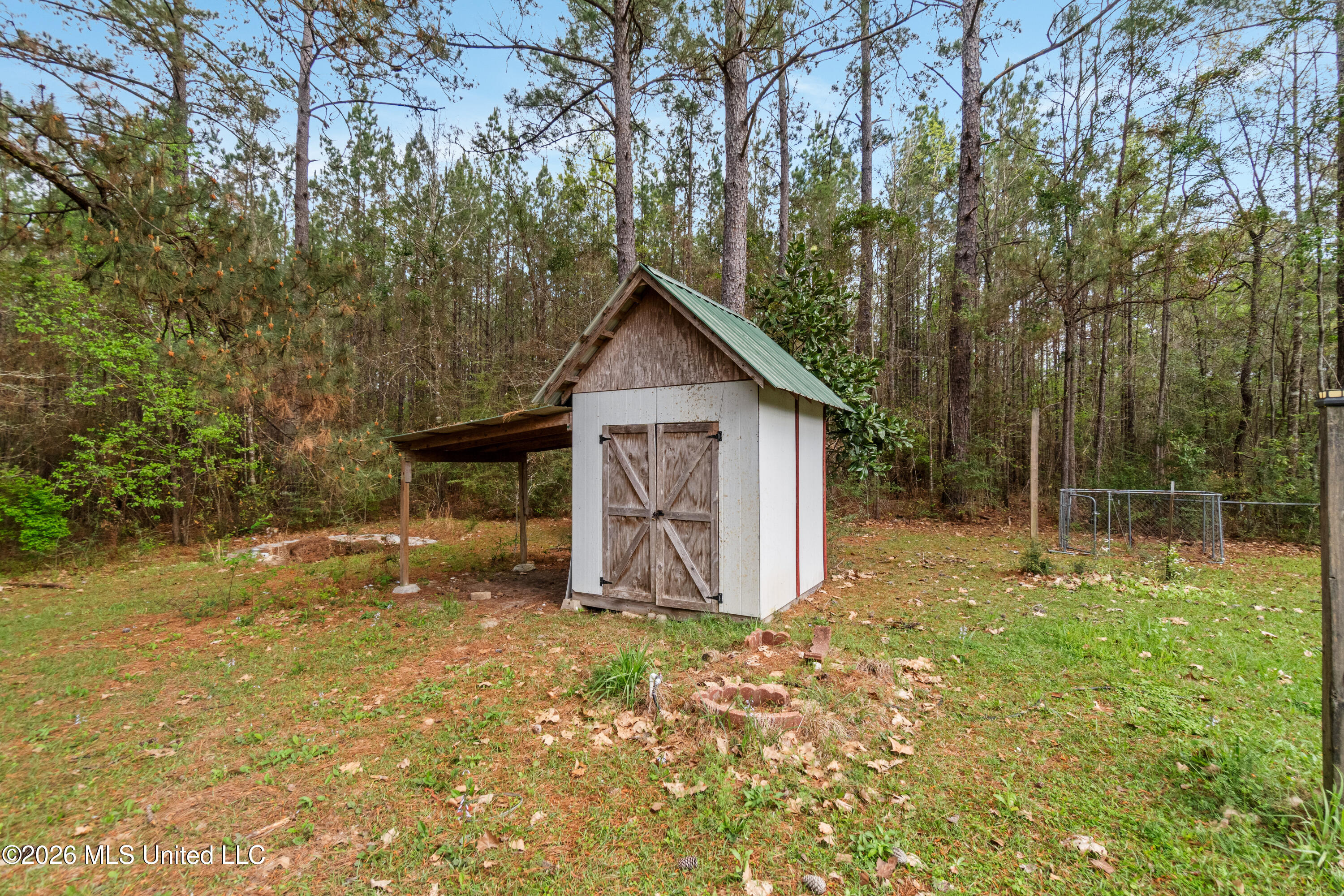1085 Tatum Salt Dome Road Lumberton, MS 39455 - Photo 20 of 25 1085_Tatum_Salt_Dome_Rd-20