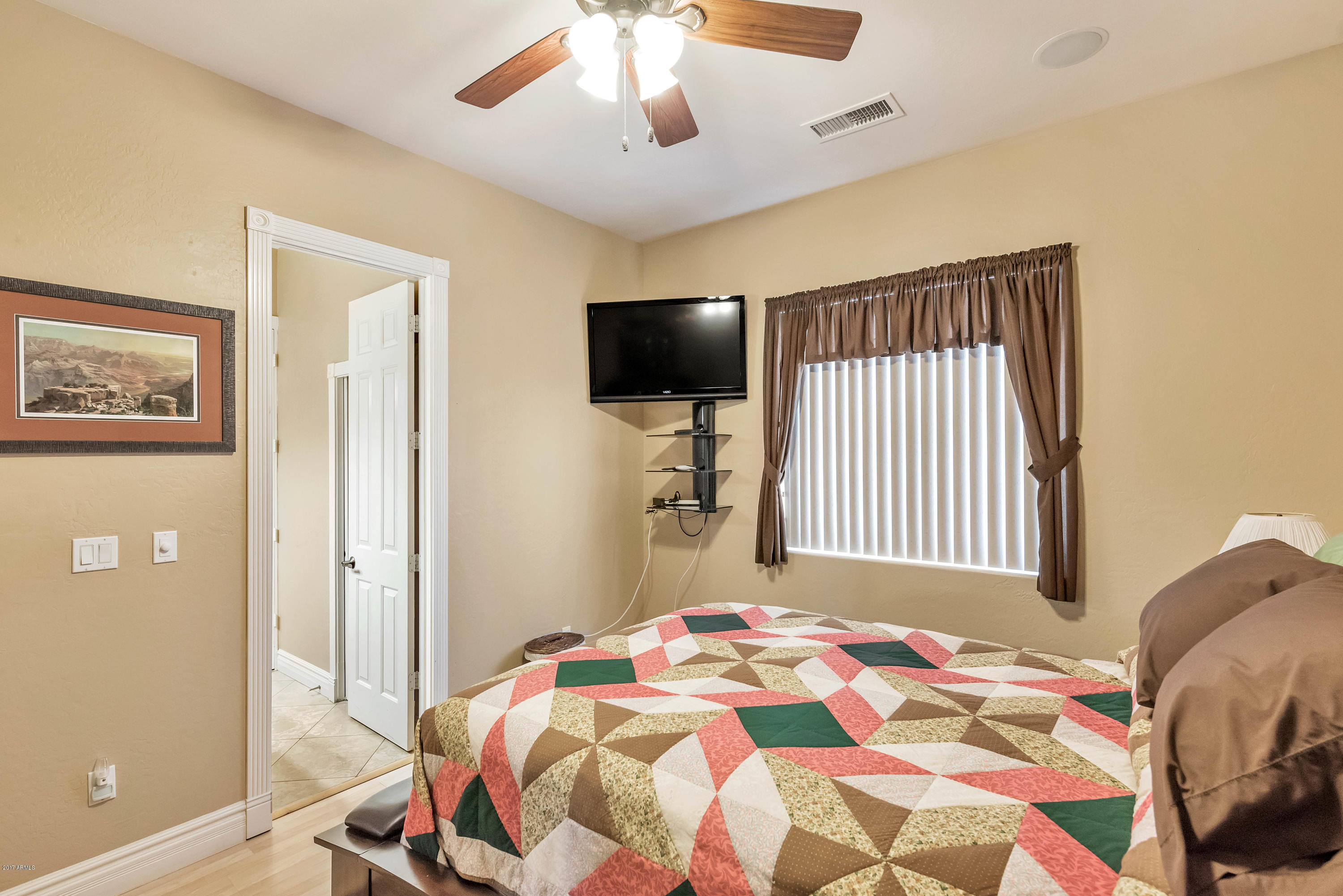 2531 West Saber Road Phoenix, AZ 85086 - Photo 26 of 50 DLB_8638