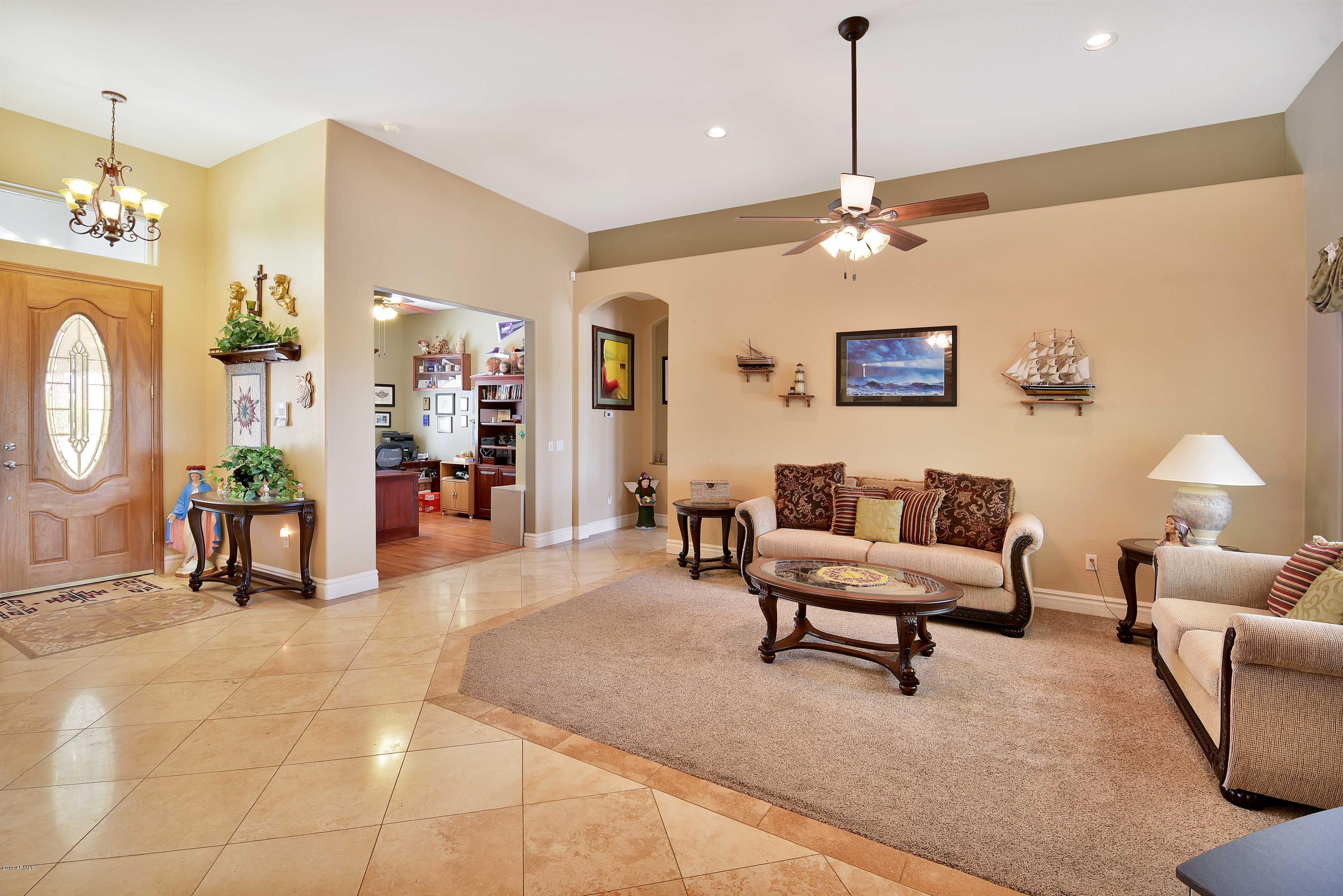 2531 West Saber Road Phoenix, AZ 85086 - Photo 6 of 50 DLB_8718