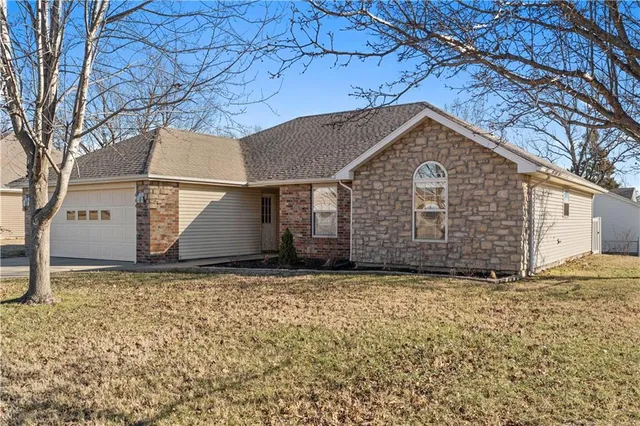 $229,000 | 500 North Webster Street, Nevada, MO 64772