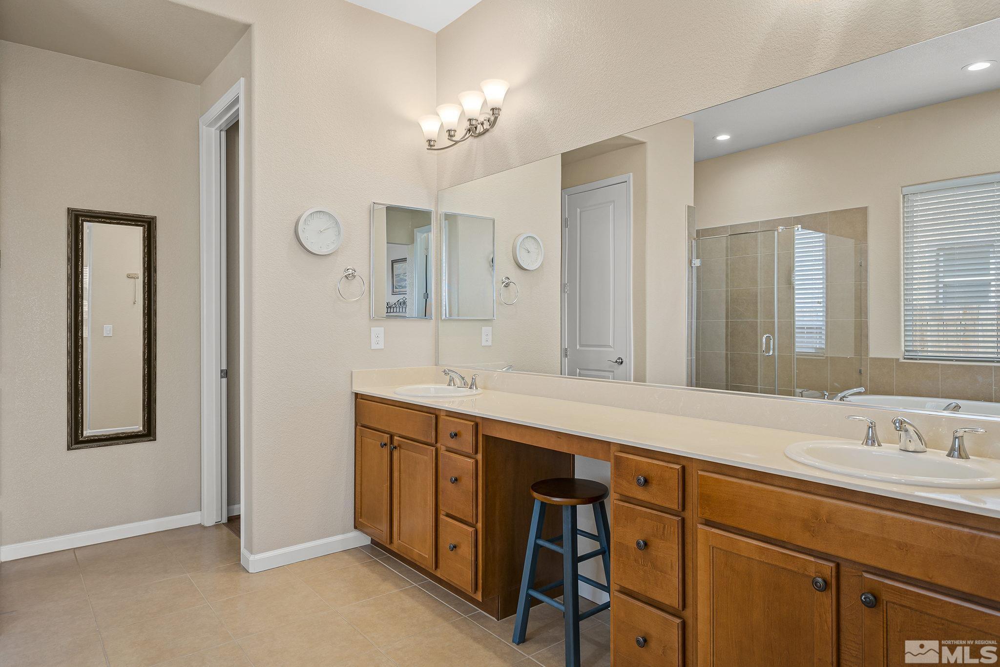 2005 Altair Lane Reno, NV 89521 - Photo 16 of 40 Photo 16