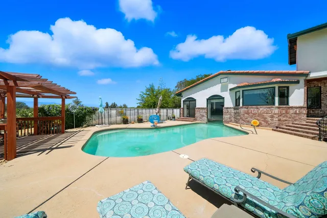 $869,900 | 10750 Dixie Road, Red Bluff, CA 96080