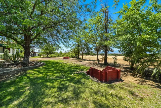 $869,900 | 10750 Dixie Road, Red Bluff, CA 96080