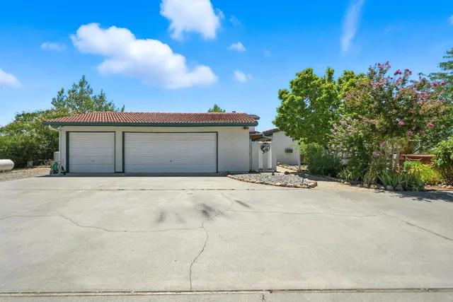 $869,900 | 10750 Dixie Road, Red Bluff, CA 96080