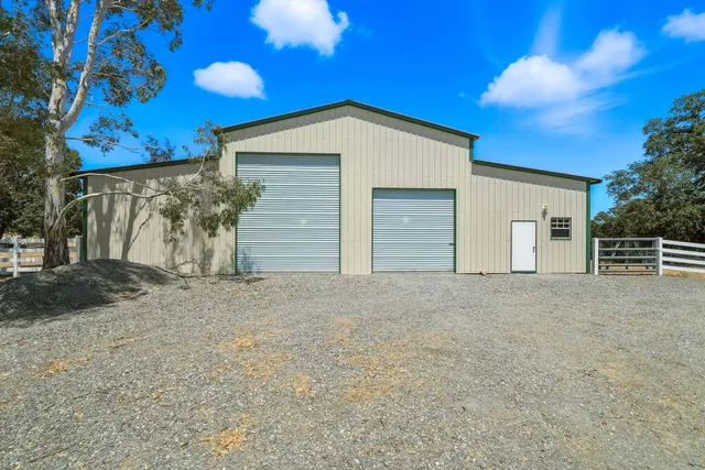 $869,900 | 10750 Dixie Road, Red Bluff, CA 96080