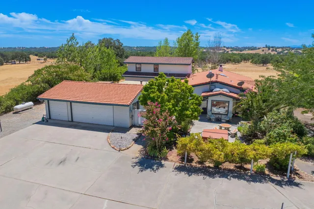 $869,900 | 10750 Dixie Road, Red Bluff, CA 96080