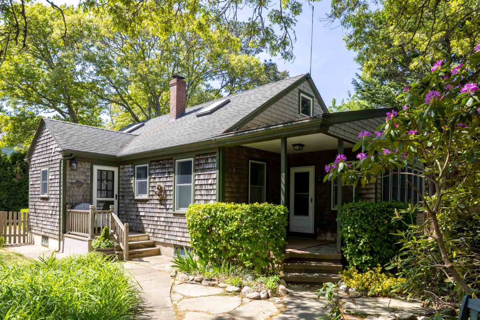 179 County Road Oak Bluffs, MA 02557 - Photo 3 of 23 Gallery Image 3