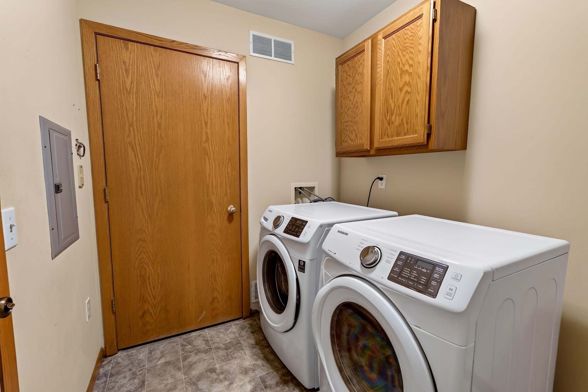 6609 Raymond Road Madison, WI 53711 - Photo 41 of 43 Gallery Image 41