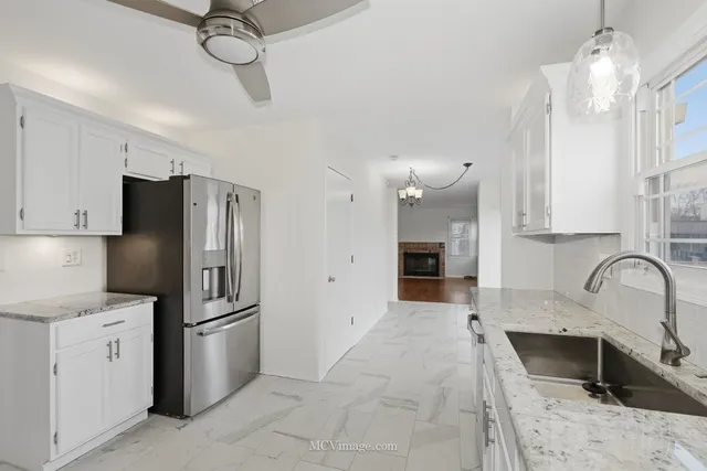 $455,000 | 1070 North Ashbury Avenue, Bolingbrook, IL 60440