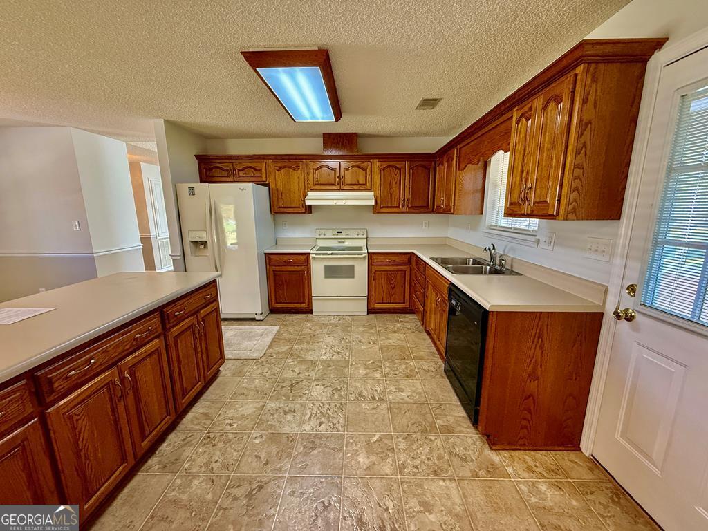 1402 Bear Creek Road Adel, GA 31620 - Photo 9 of 30