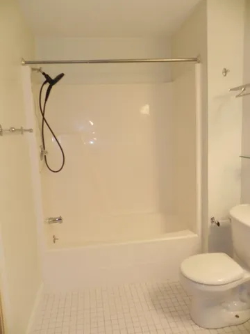 $279,900 | 17 Hawthorne Circle, South Burlington, VT 05403