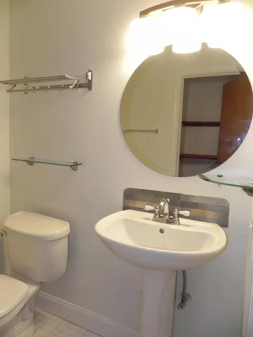 $279,900 | 17 Hawthorne Circle, South Burlington, VT 05403