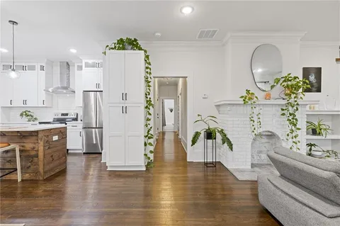 $485,000 | 1425 Oglethorpe Avenue Southwest, Atlanta, GA 30310