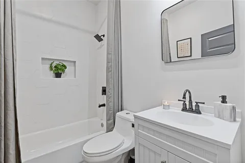 $485,000 | 1425 Oglethorpe Avenue Southwest, Atlanta, GA 30310