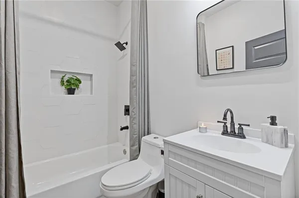 $485,000 | 1425 Oglethorpe Avenue Southwest, Atlanta, GA 30310