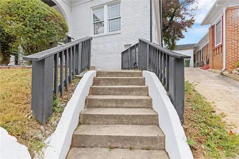 $485,000 | 1425 Oglethorpe Avenue Southwest, Atlanta, GA 30310