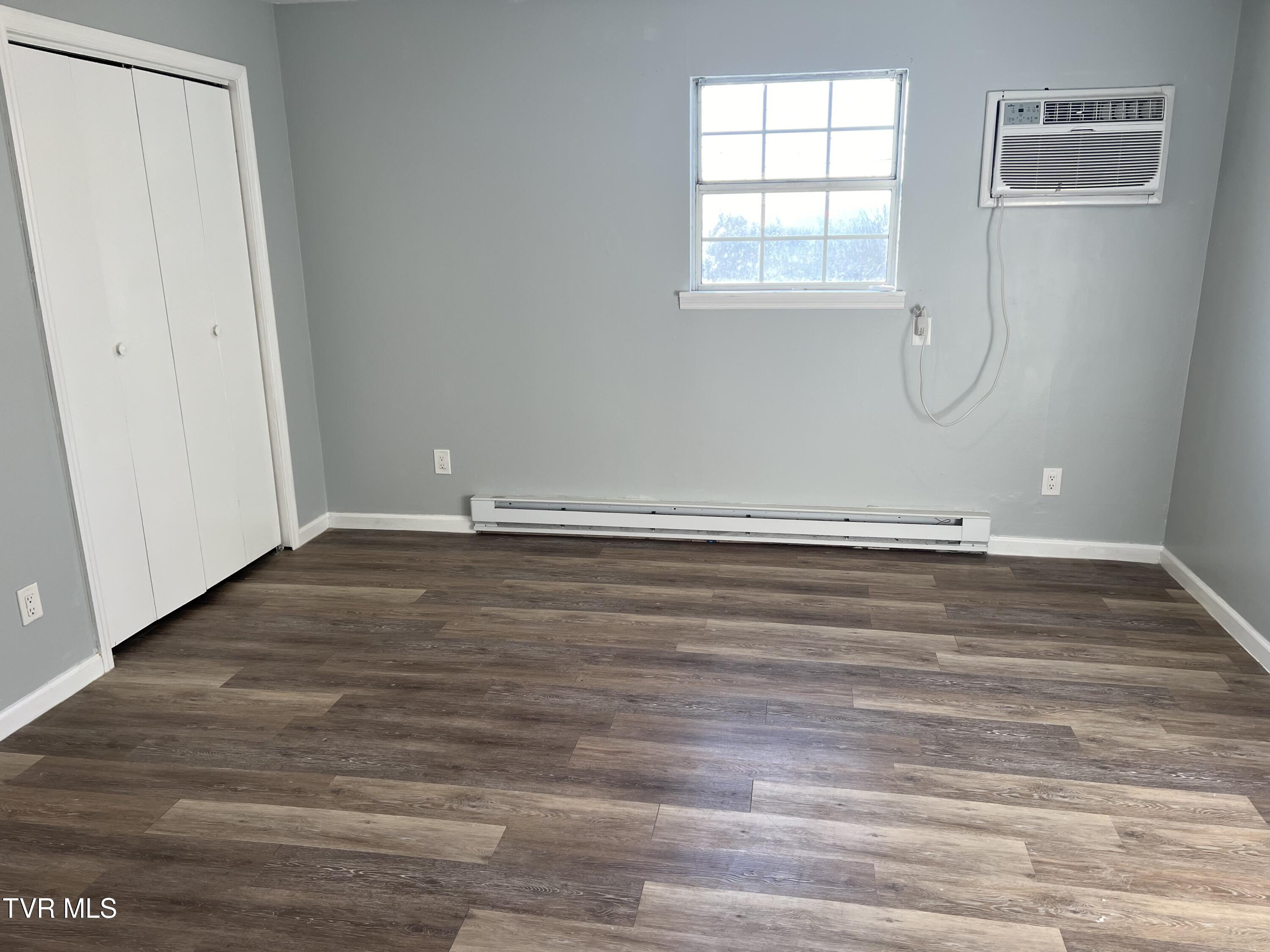 1500 Bell Ridge Road Johnson City, TN 37601 - Photo 5 of 8 IMG_2683