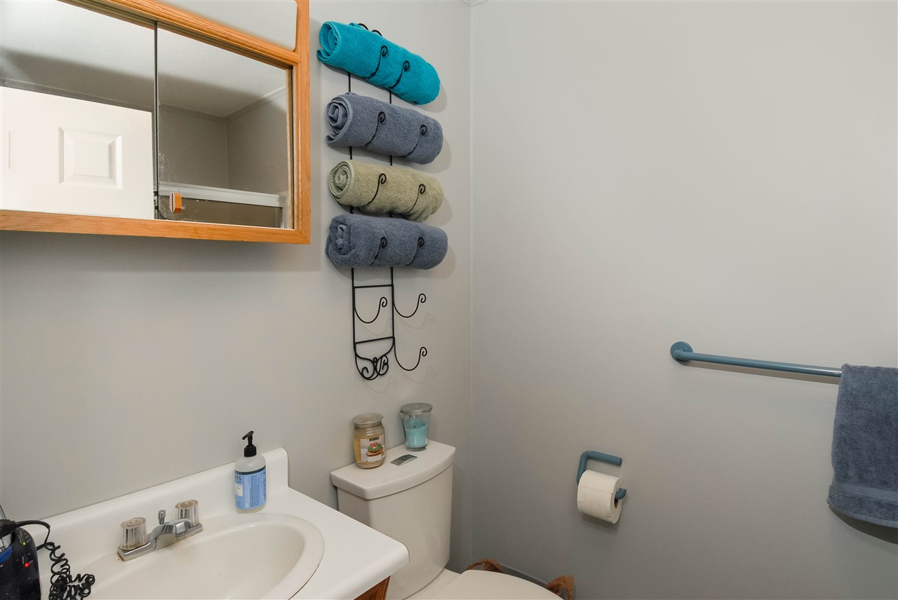 8 Ridge Road Deerfield, NH 03037 - Photo 21 of 35
