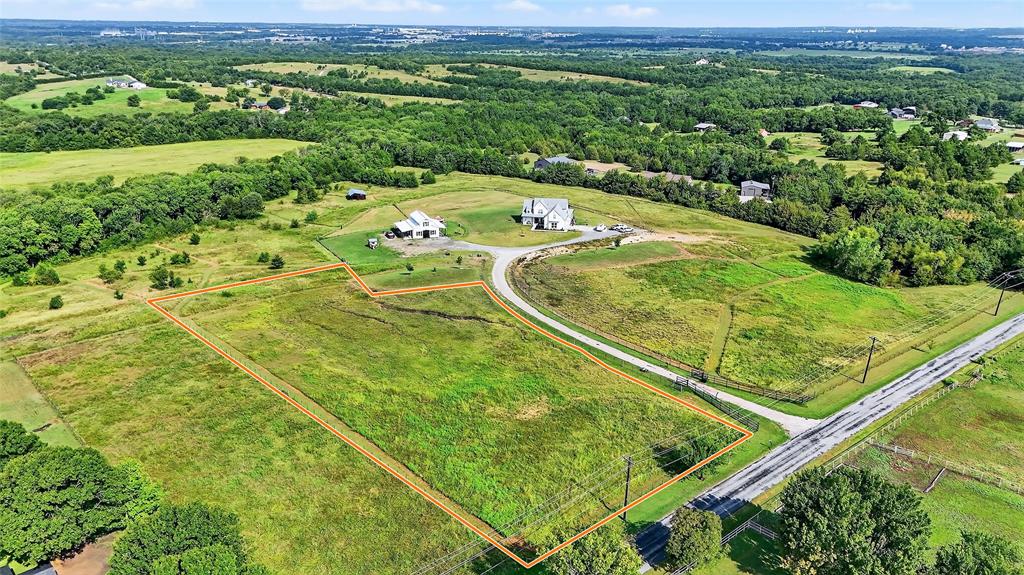 Lot 3-tbd Lot 3-tbd Harrell Road Howe, TX 75459 - Photo 4 of 15 a view of a tennis court