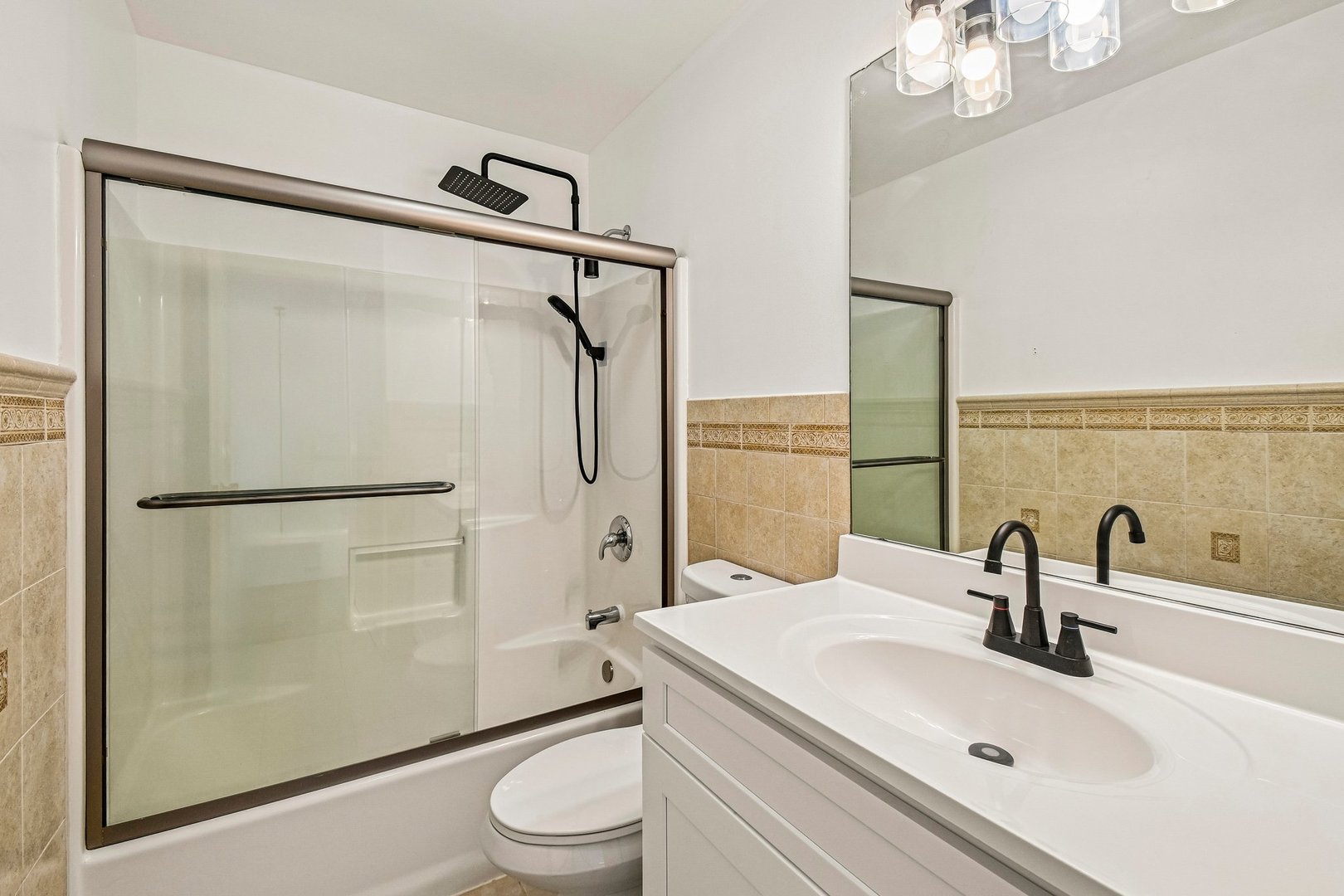 183 West Algonquin Road Des Plaines, IL 60016 - Photo 17 of 37