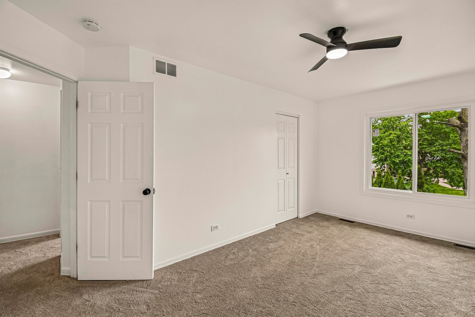 183 West Algonquin Road Des Plaines, IL 60016 - Photo 21 of 37
