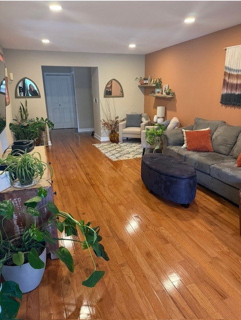 1477 South County Farm Road, Unit 11 Wheaton, IL 60189 - Photo 5 of 9