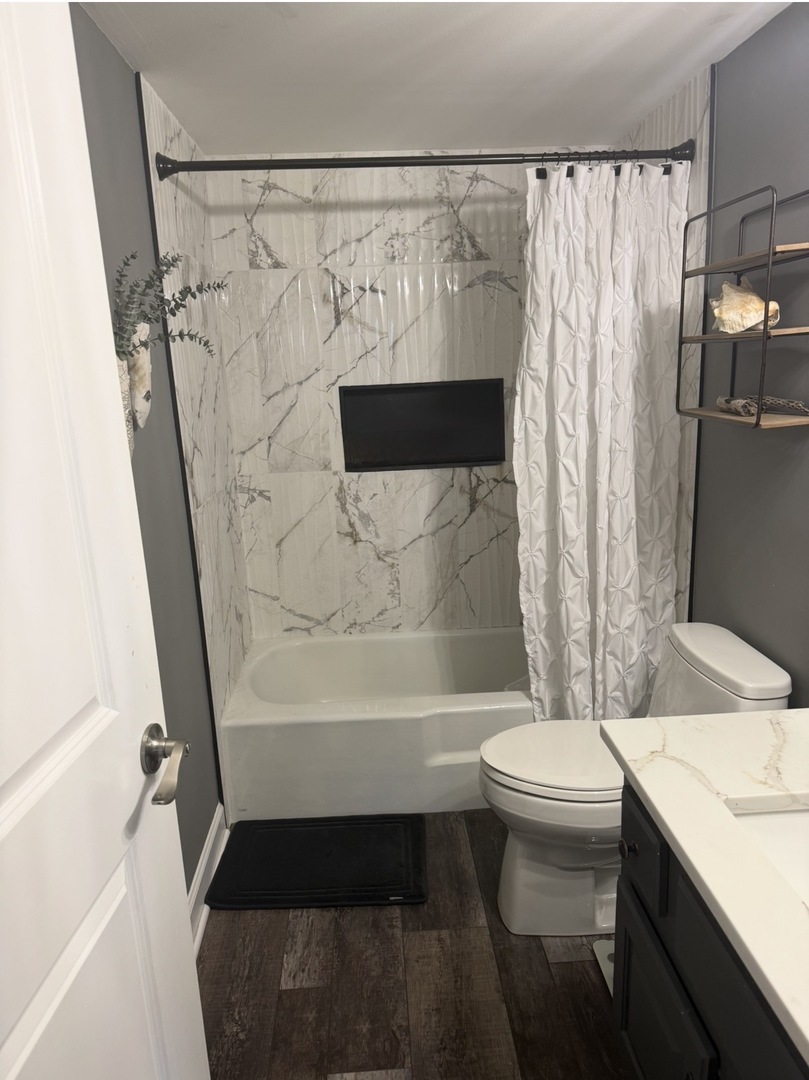 1477 South County Farm Road, Unit 11 Wheaton, IL 60189 - Photo 6 of 9