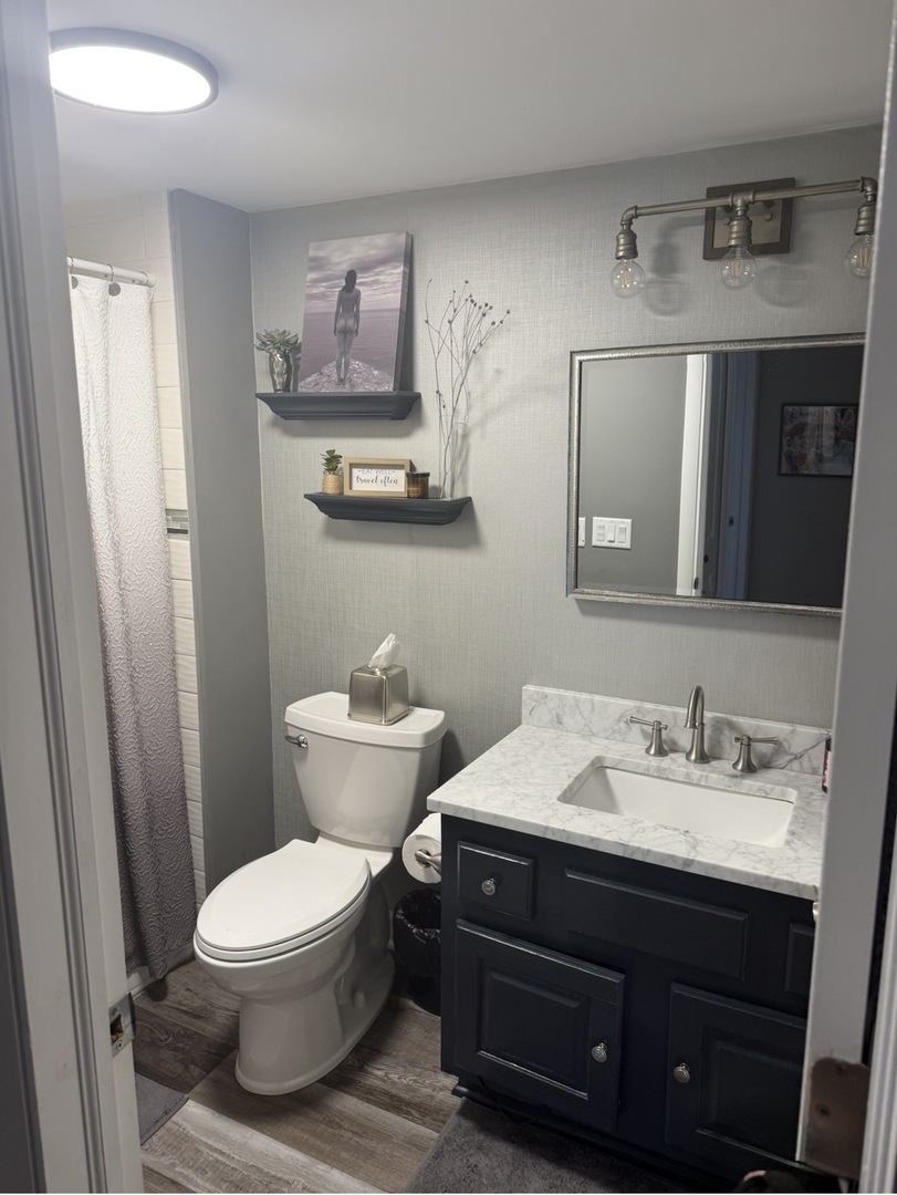 1477 South County Farm Road, Unit 11 Wheaton, IL 60189 - Photo 7 of 9