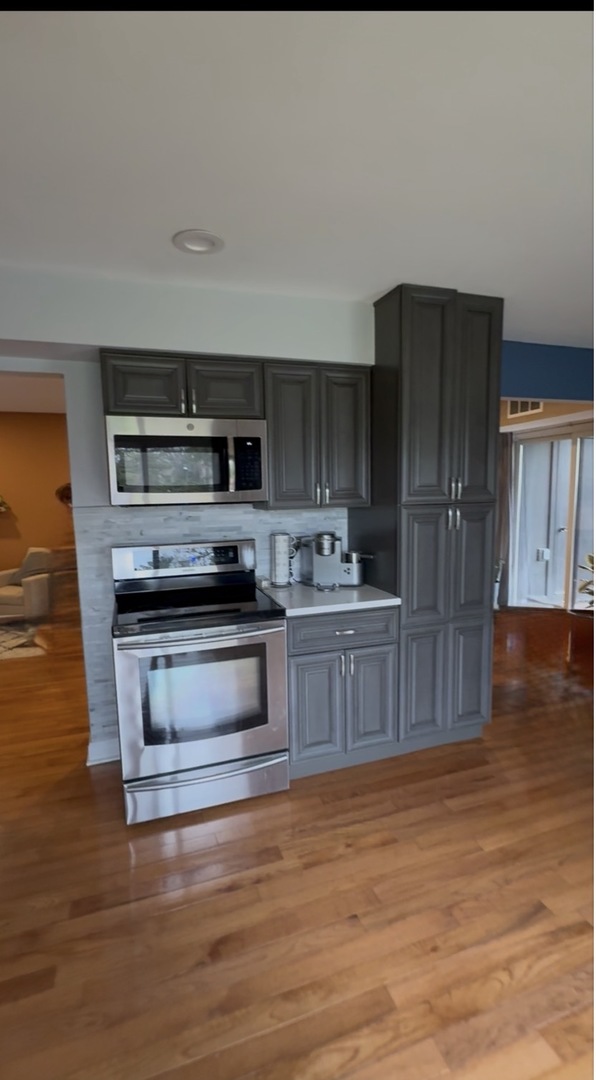 1477 South County Farm Road, Unit 11 Wheaton, IL 60189 - Photo 9 of 9