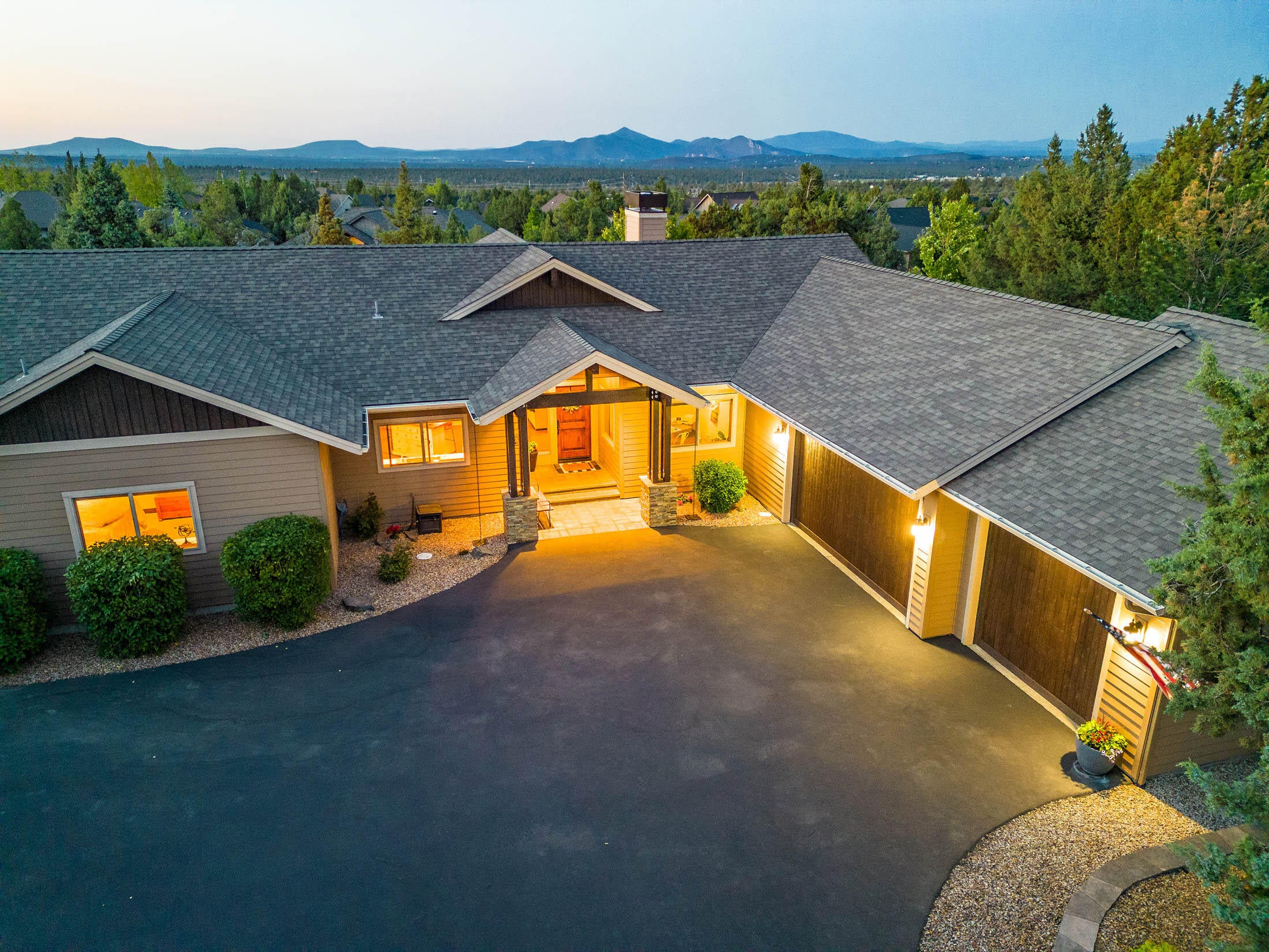 10295 Sundance Ridge Loop Redmond, OR 97756 - Photo 47 of 67 10295 Sundance Ridge Loop aerial_0619 co