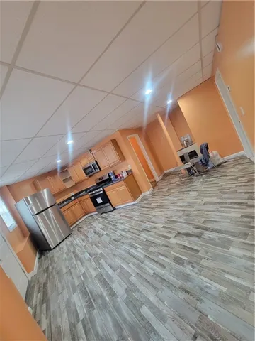 $1,900 | 350 Dyer Avenue, Unit 1, Cranston, RI 02920