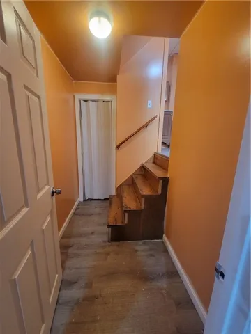 $1,900 | 350 Dyer Avenue, Unit 1, Cranston, RI 02920