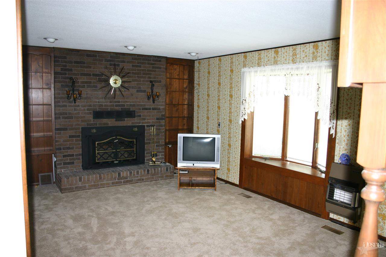 17430 Howe Road Monroeville, IN 46773 - Photo 19 of 28