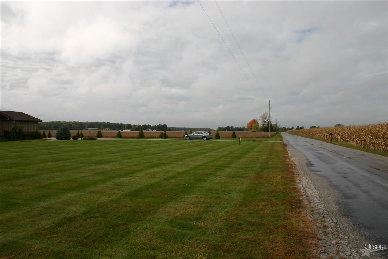17430 Howe Road Monroeville, IN 46773 - Photo 9 of 28