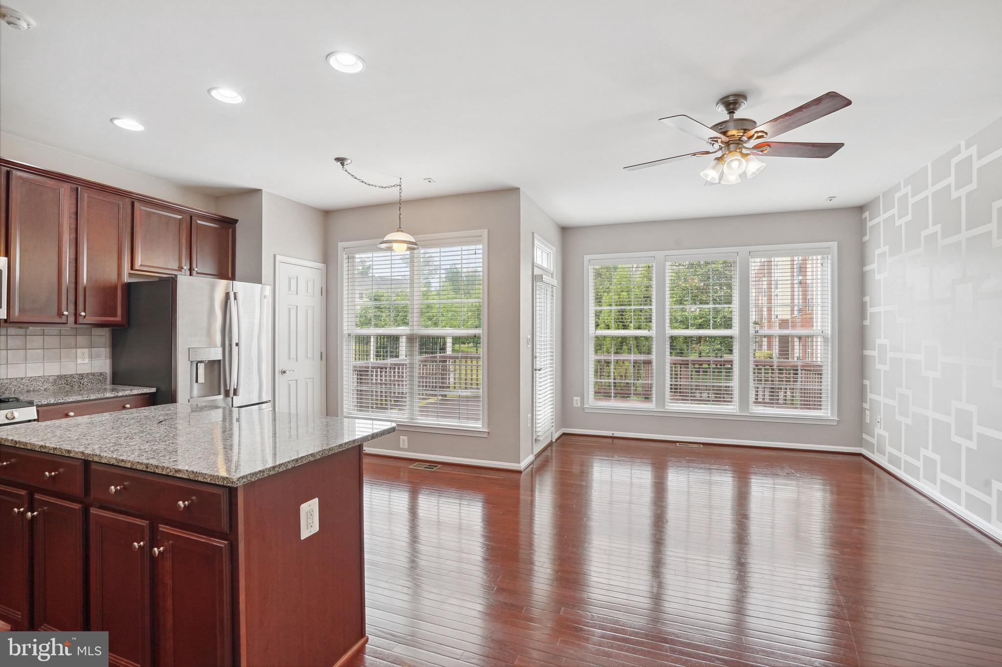 9141 Furey Road Lorton, VA 22079 - Photo 14 of 37 Kitchen/Eating Area
