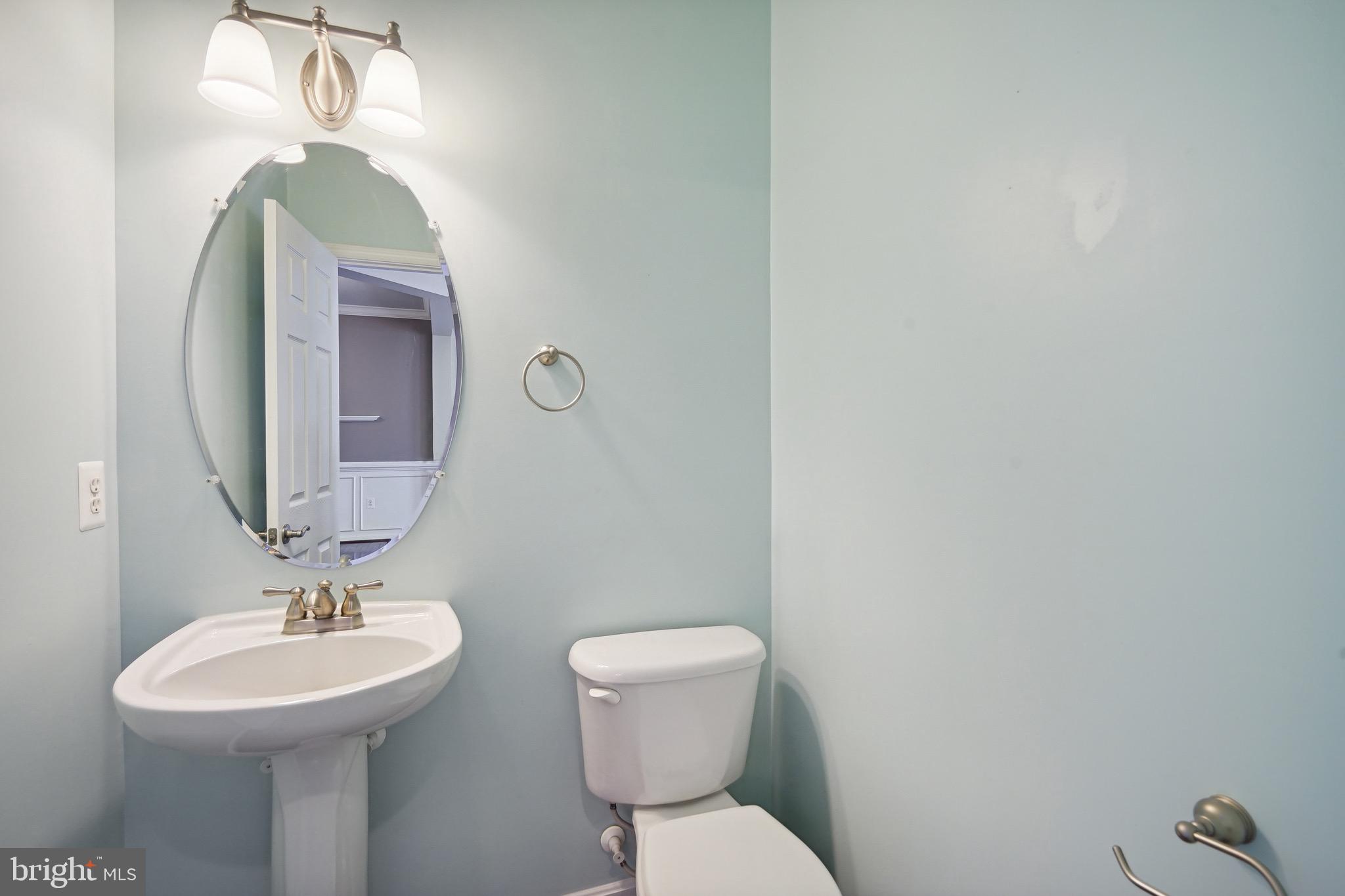 9141 Furey Road Lorton, VA 22079 - Photo 8 of 37 Main Level Half Bathroom