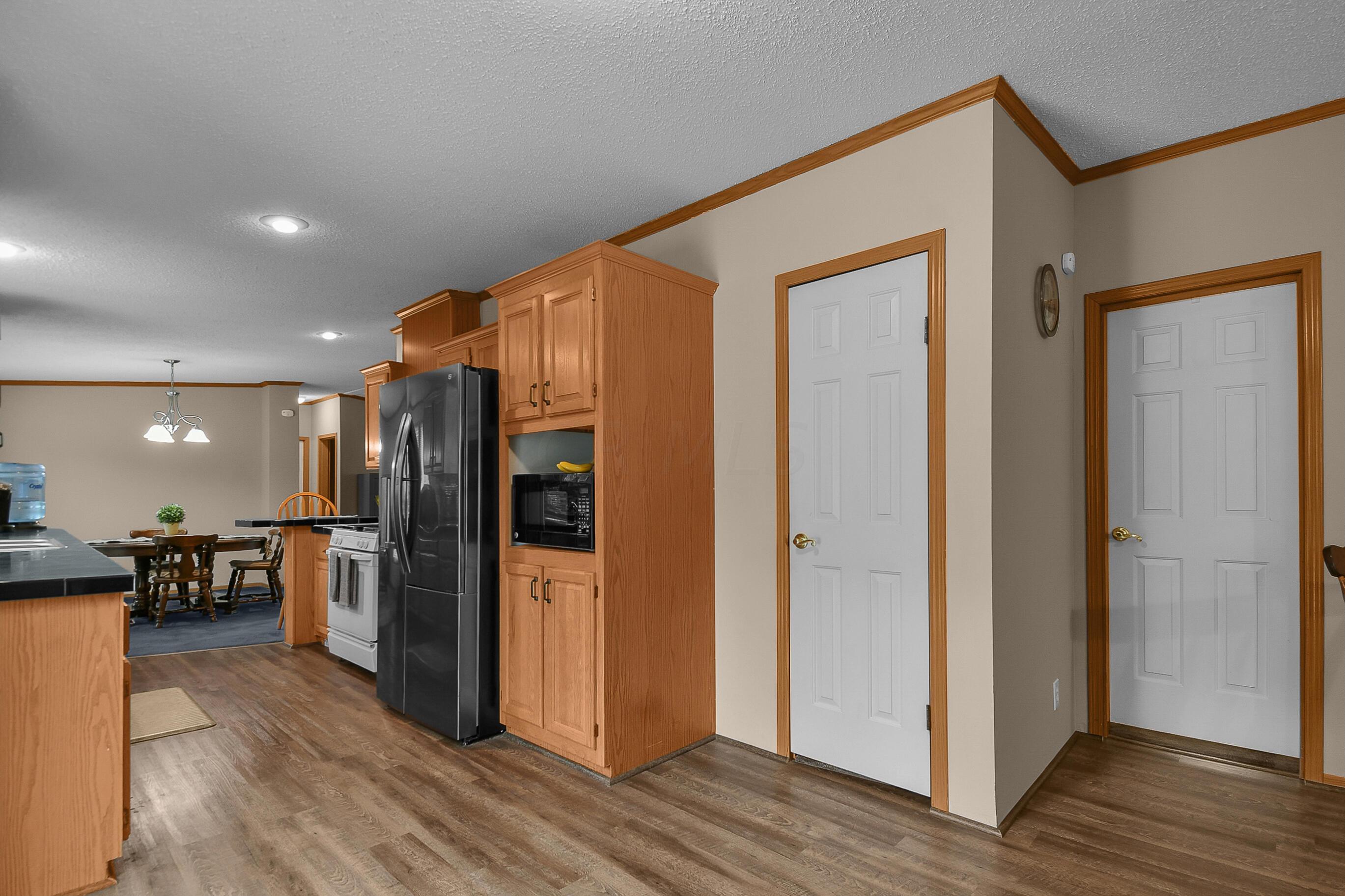 1700 Burnside Road Northwest Pataskala, OH 43062 - Photo 13 of 44