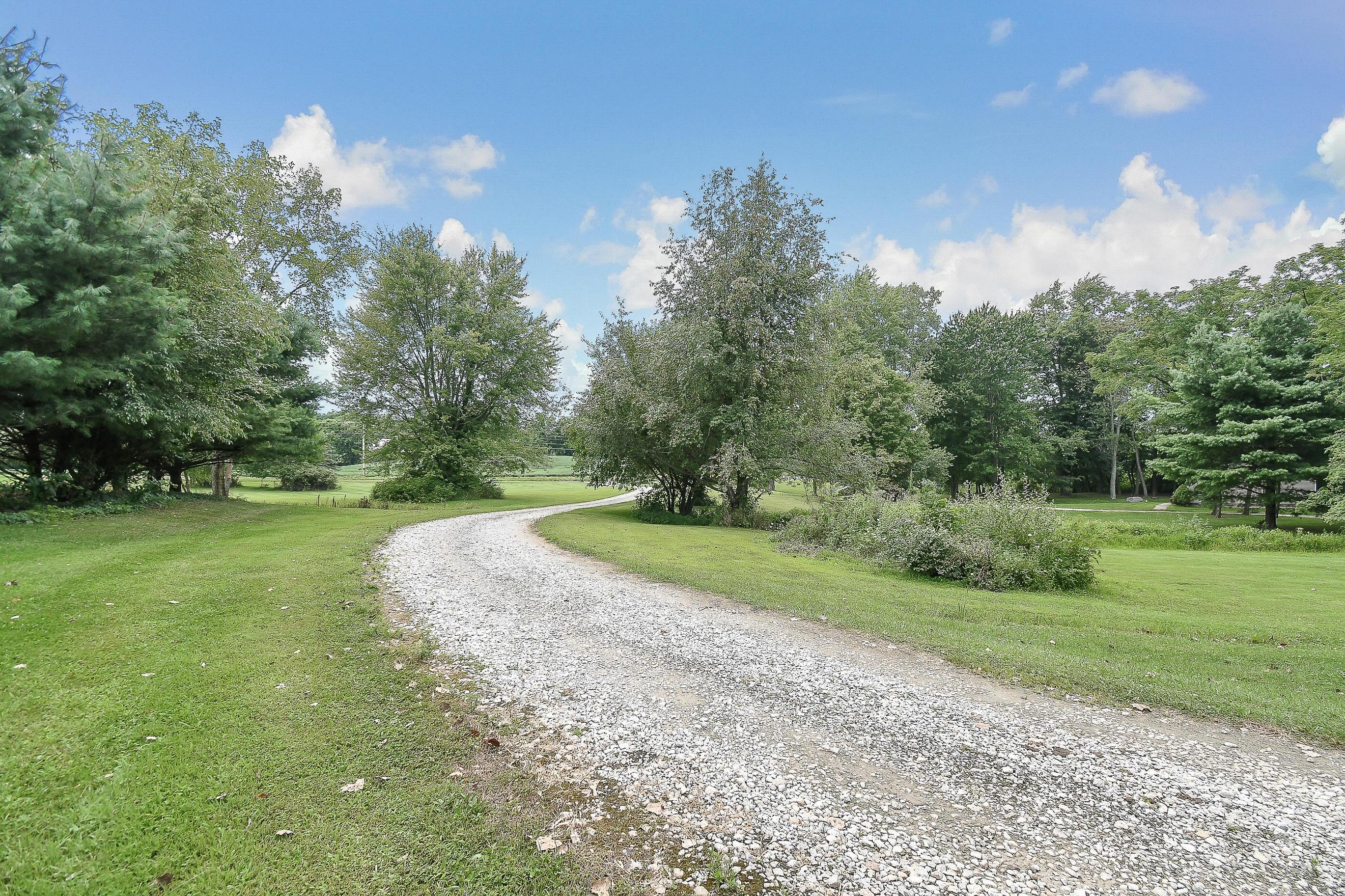 1700 Burnside Road Northwest Pataskala, OH 43062 - Photo 37 of 44