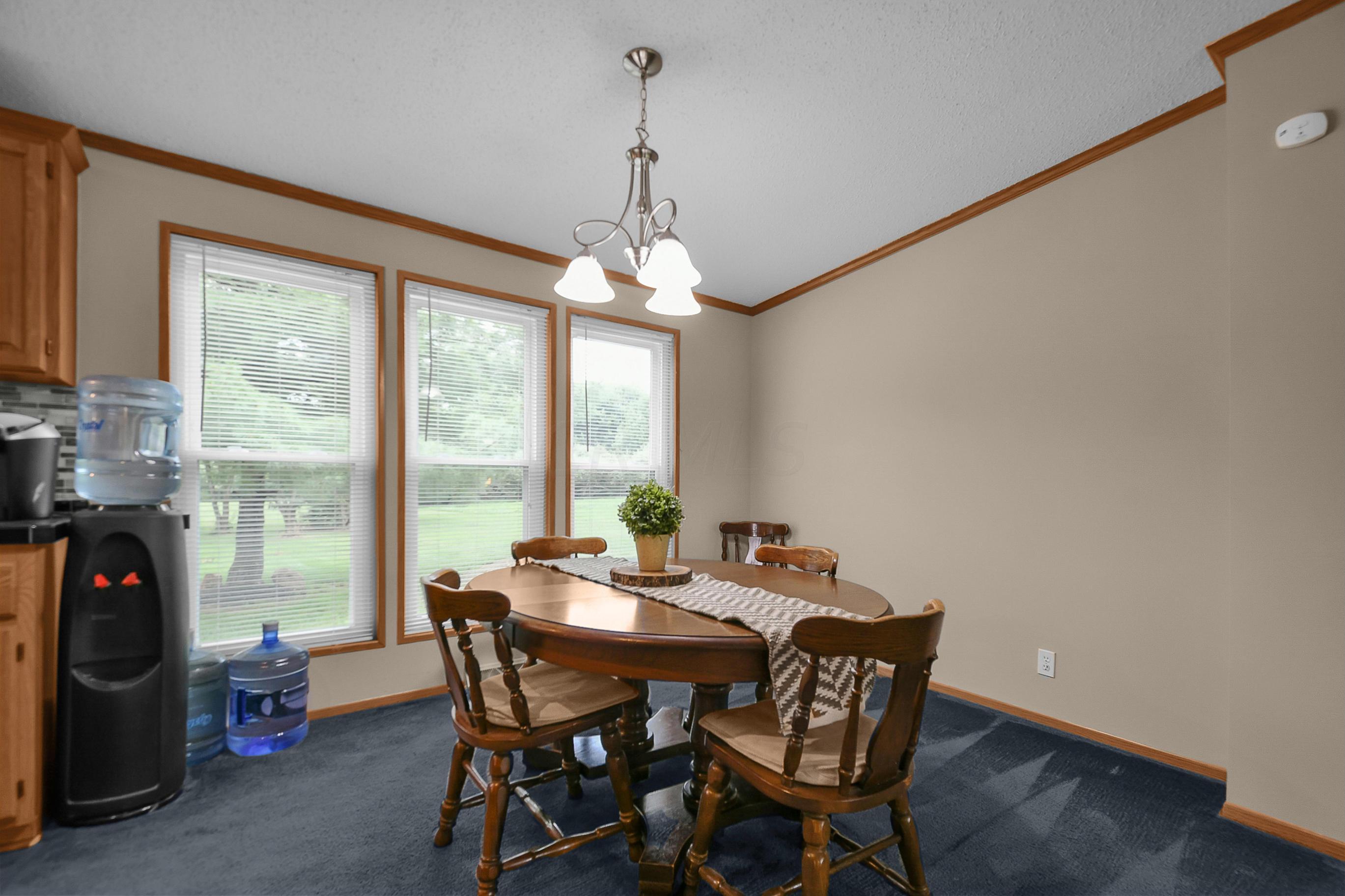 1700 Burnside Road Northwest Pataskala, OH 43062 - Photo 9 of 44