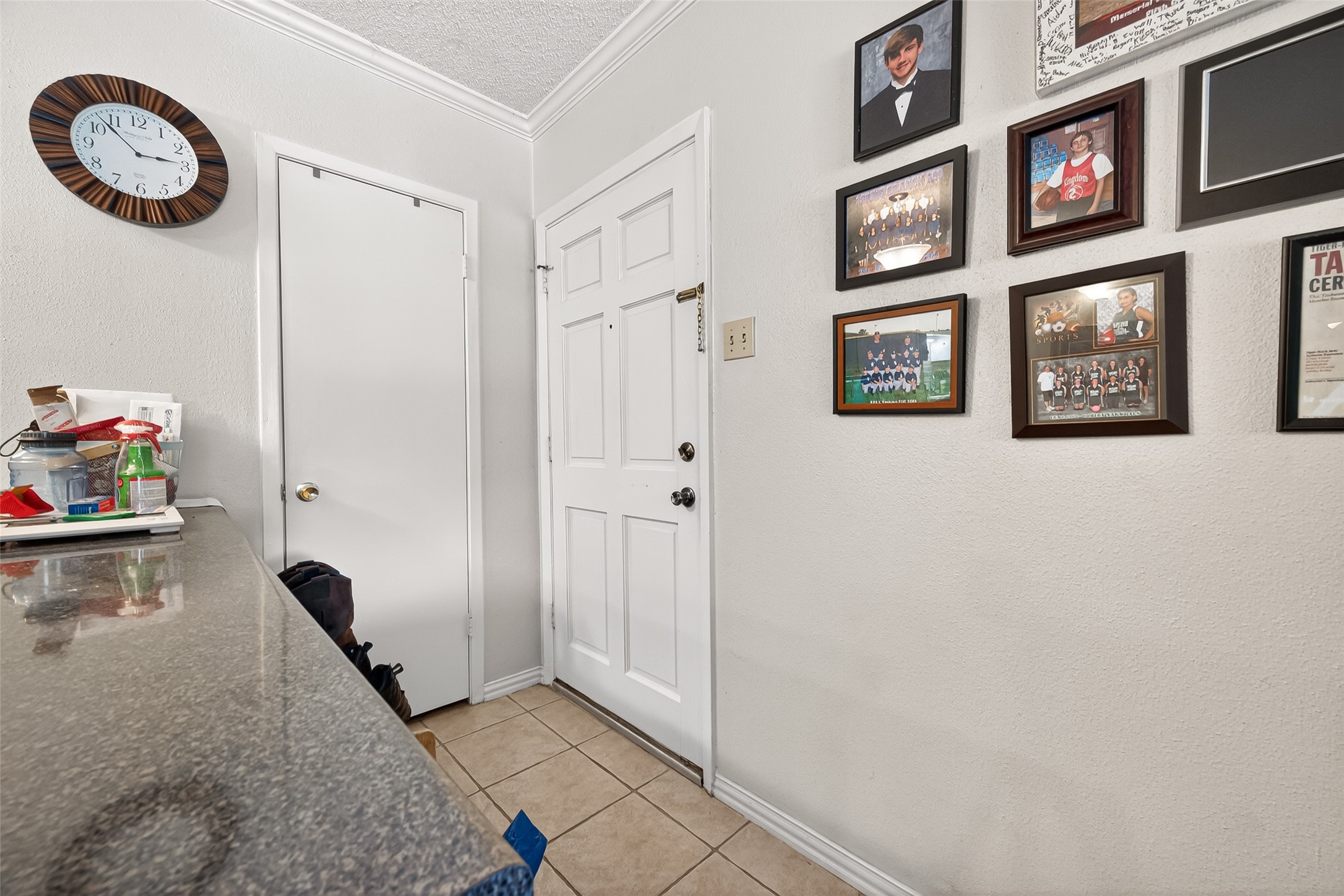 2234 South Piney Point Road, Unit 206 Houston, TX 77063 - Photo 6 of 33