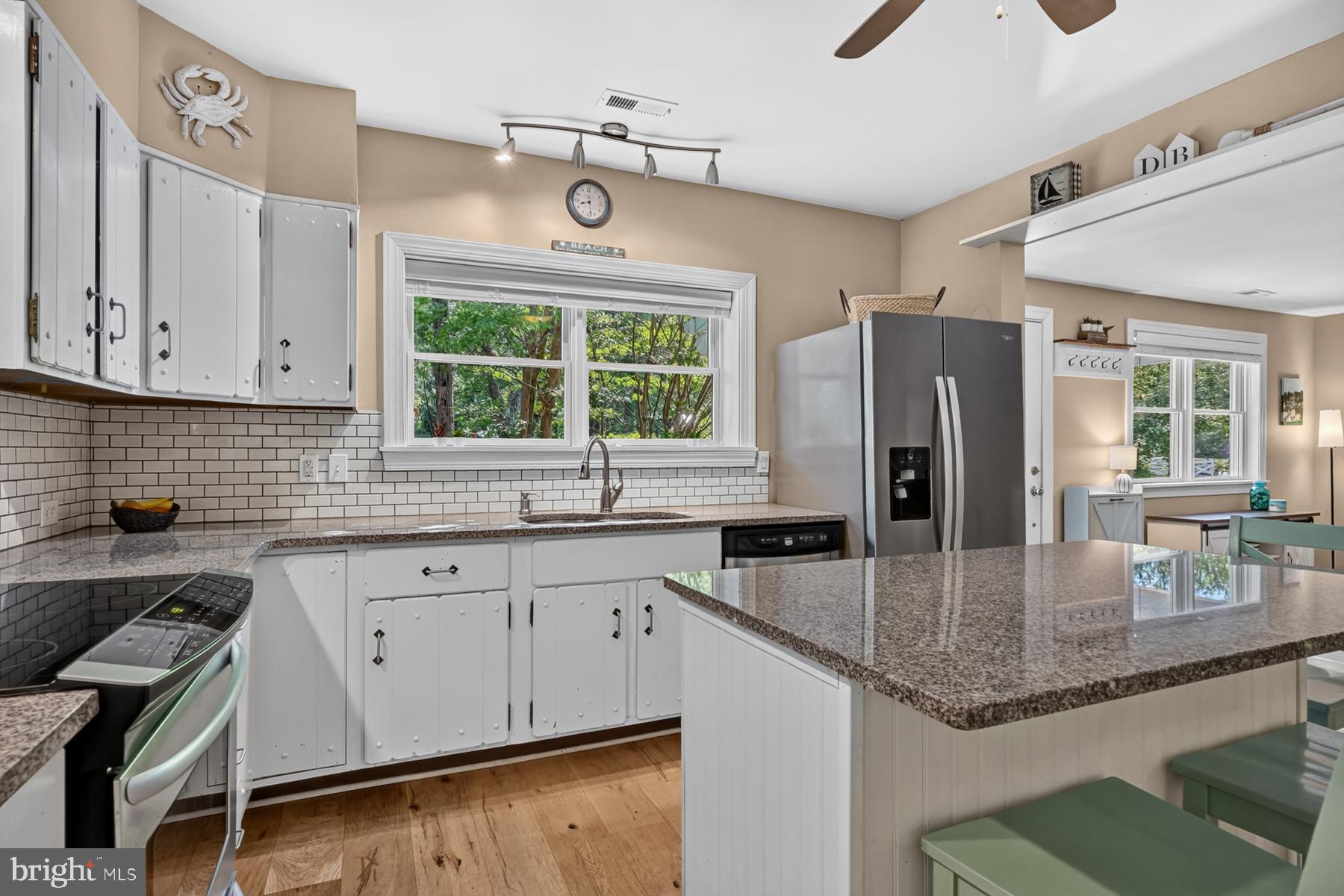 718 Dill Road Severna Park, MD 21146 - Photo 24 of 50 Stainless steel appliances