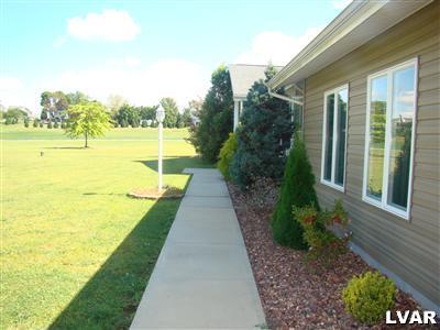 435 West Moorestown Road Nazareth, PA 18064 - Photo 4 of 17 Gallery Image 4