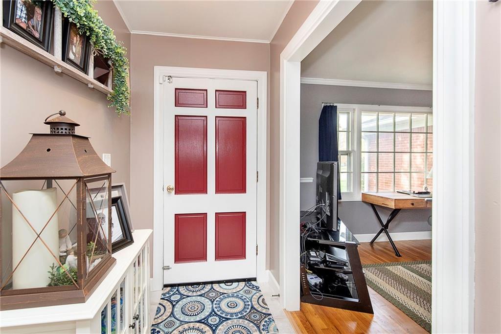 7139 South Franklin Road Indianapolis, IN 46259 - Photo 4 of 27 Gallery Image 4