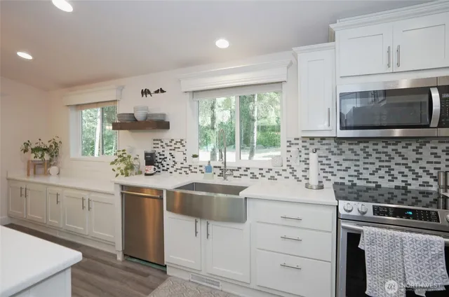 $475,000 | 170 Glacier Drive, Mineral, WA 98355