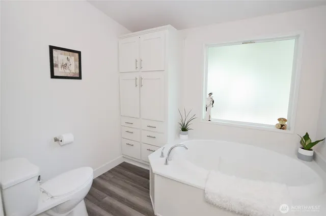 $475,000 | 170 Glacier Drive, Mineral, WA 98355