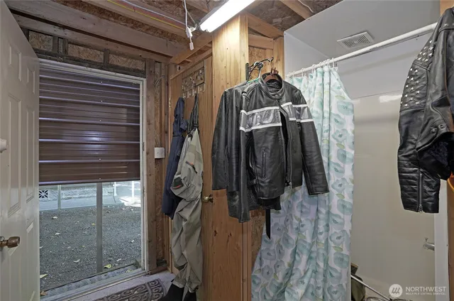 $475,000 | 170 Glacier Drive, Mineral, WA 98355