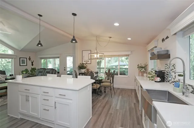 $475,000 | 170 Glacier Drive, Mineral, WA 98355